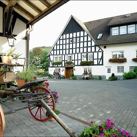 Hotel Klaukenhof เลนเนชตัดท์ ภายนอก รูปภาพ