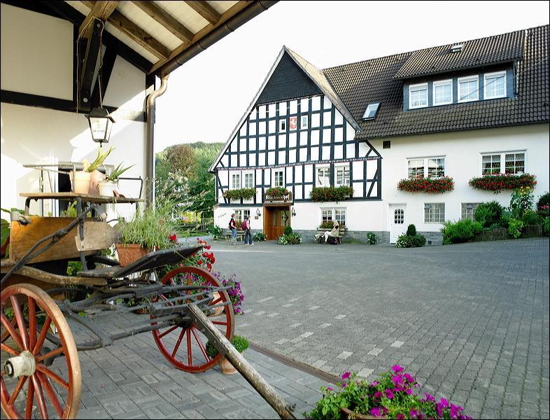 Hotel Klaukenhof เลนเนชตัดท์ ภายนอก รูปภาพ
